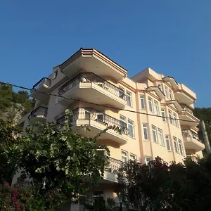 Pembe Köşk Apart Fethiye